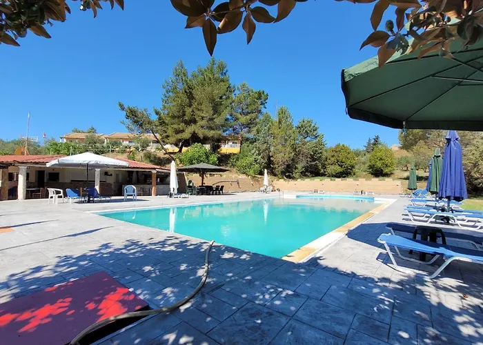 Gardenos Hotel