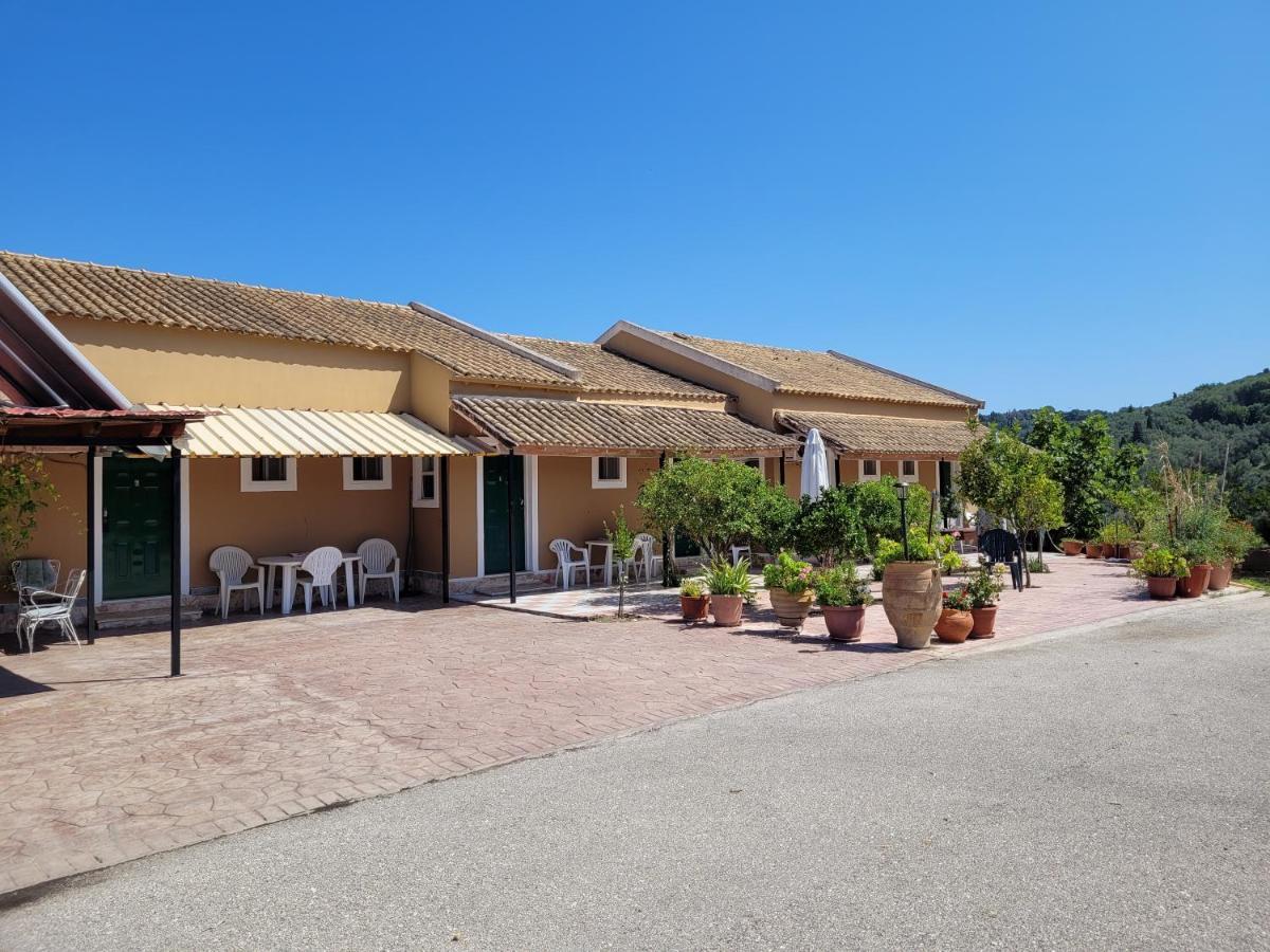 Hotel de apartamente Gardenos